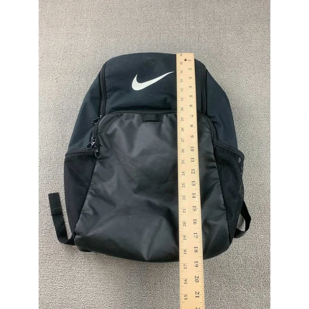 Nike Backpack Unisex White‎ Swoosh Black Laptop Sleeve School Sport Travel